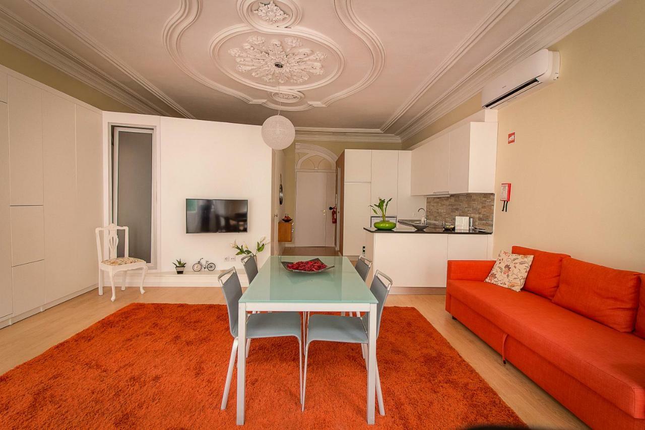 Sao Domingos Flowers Apartments Porto Exterior foto